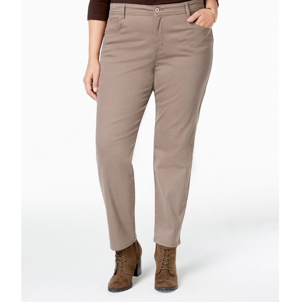 Petite Plus Size Tummy-Control Slim-Leg Jeans